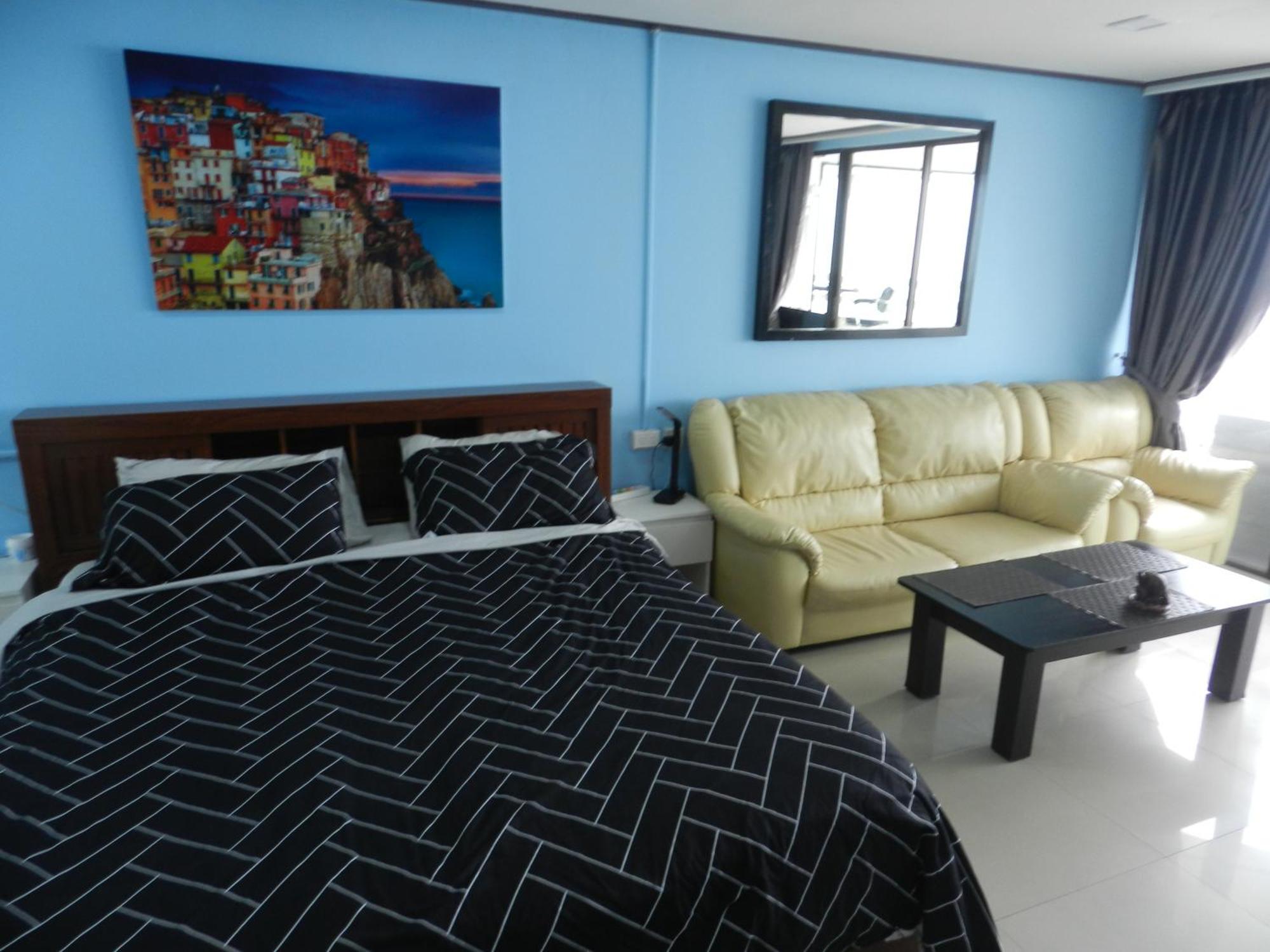 Jomtien Plaza Condotel 部屋 写真