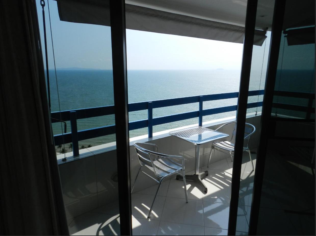Jomtien Plaza Condotel 部屋 写真